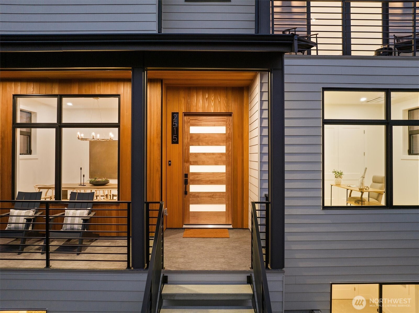 2515 35th Avenue W, Seattle, WA 98199