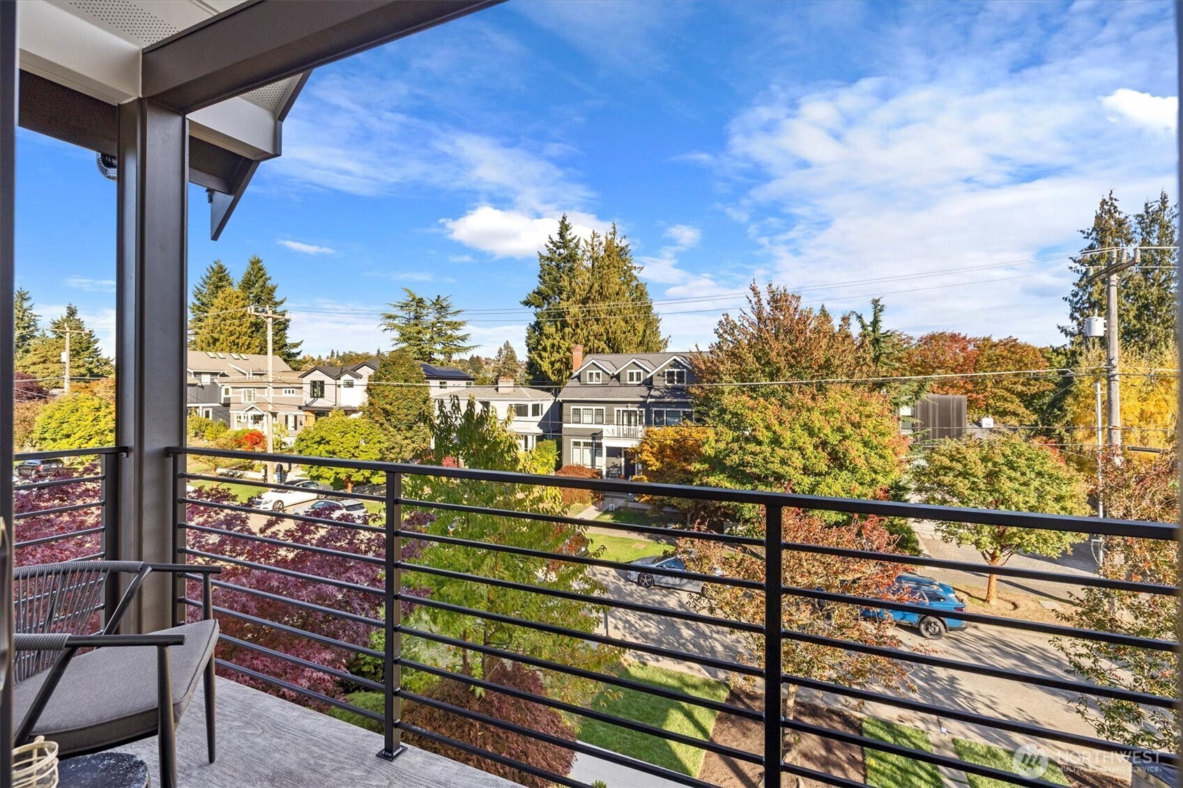 2515 35th Avenue W, Seattle, WA 98199