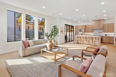 2515 35th Avenue W, Seattle, WA 98199 - Photo 8