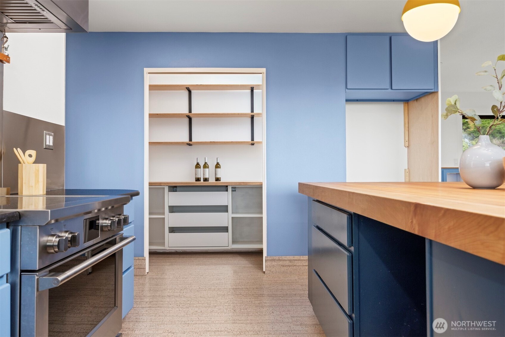 16021 Colony Road , Burlington, WA 98232