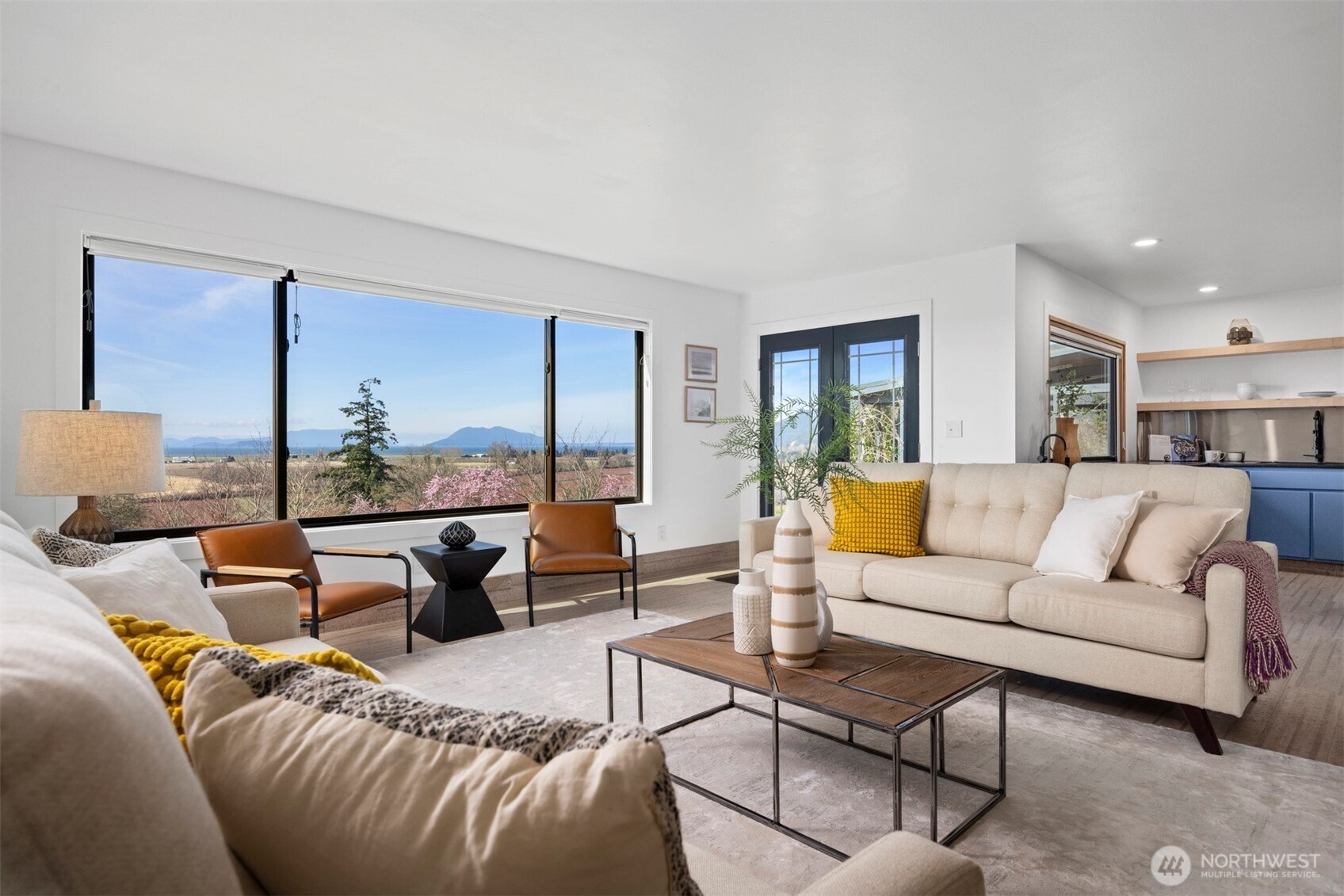 16021 Colony Road , Burlington, WA 98232