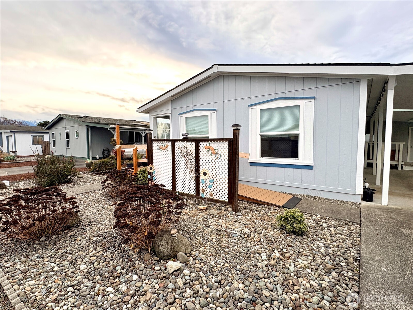 325 N Fifth Avenue ##5, Sequim, WA 98382