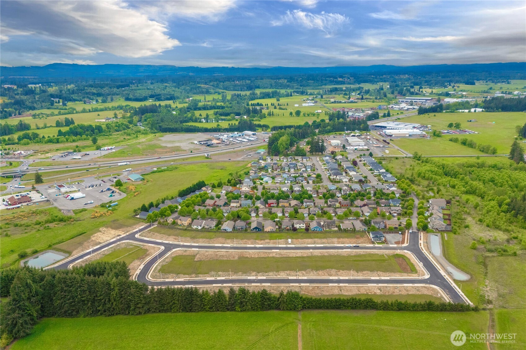 124 Willowbrook Drive , Chehalis, WA 98532