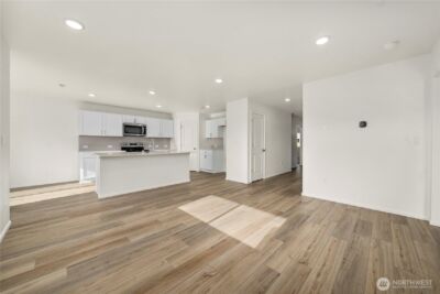 117 Willowbrook Drive , Chehalis, WA 98532 - Photo 4