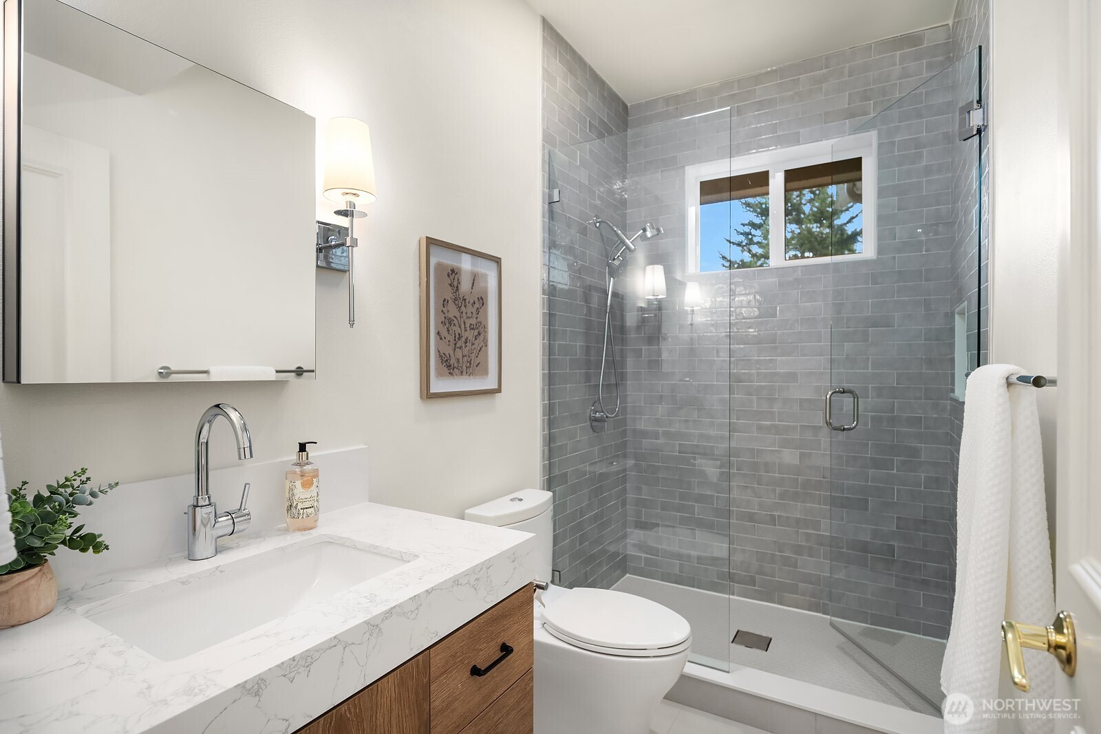 17120 SE 29th Place , Bellevue, WA 98008