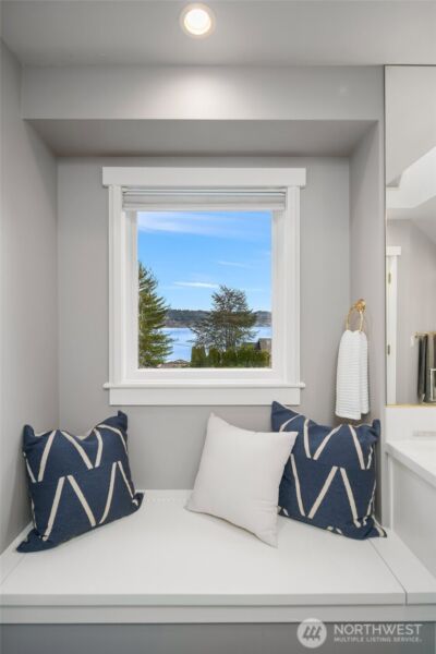 17120 SE 29th Place , Bellevue, WA 98008 - Photo 25