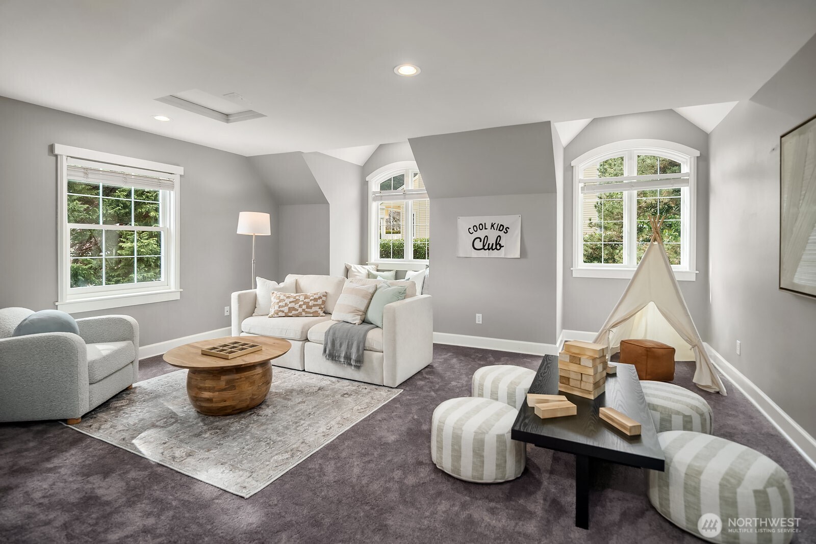 17120 SE 29th Place , Bellevue, WA 98008