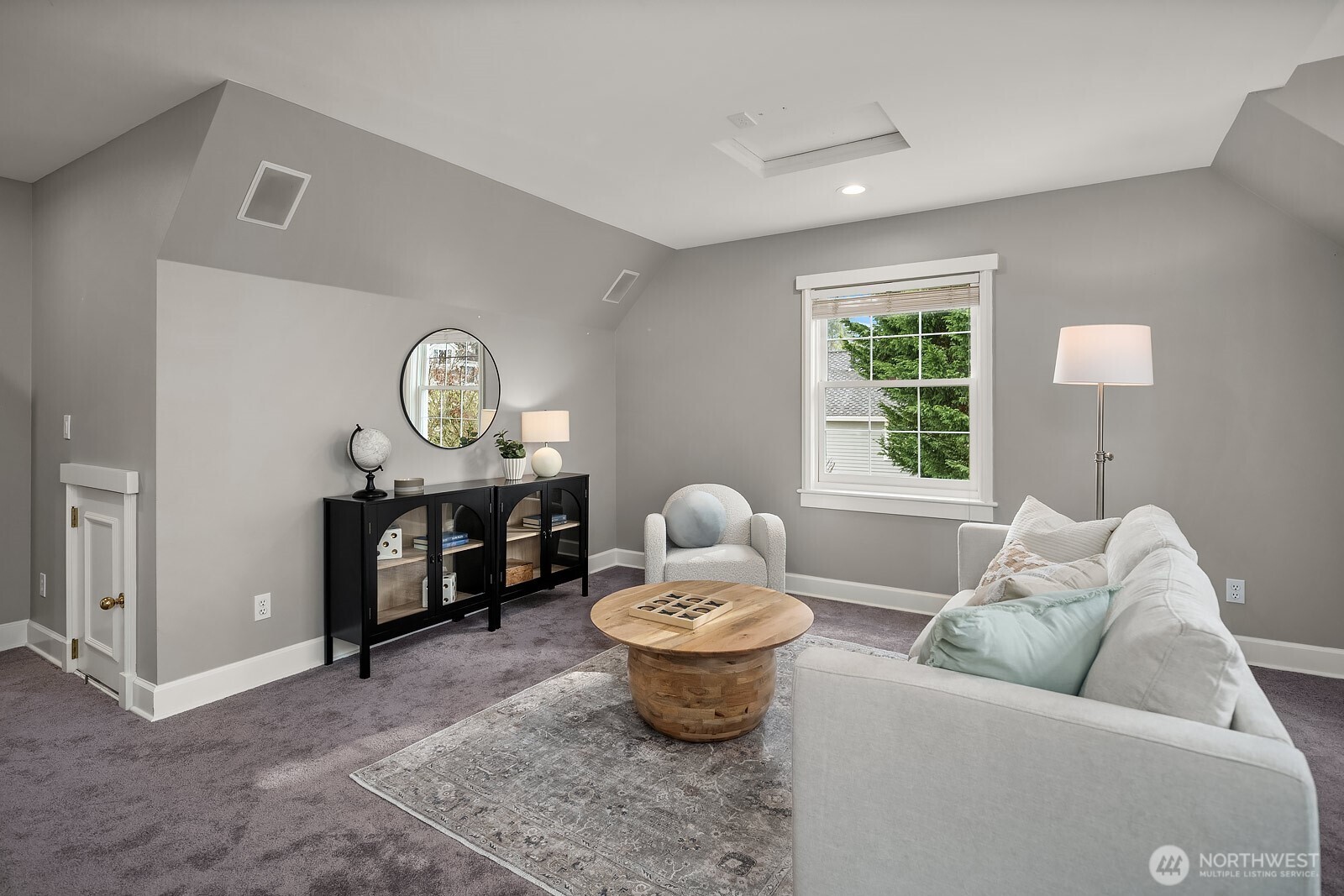 17120 SE 29th Place , Bellevue, WA 98008