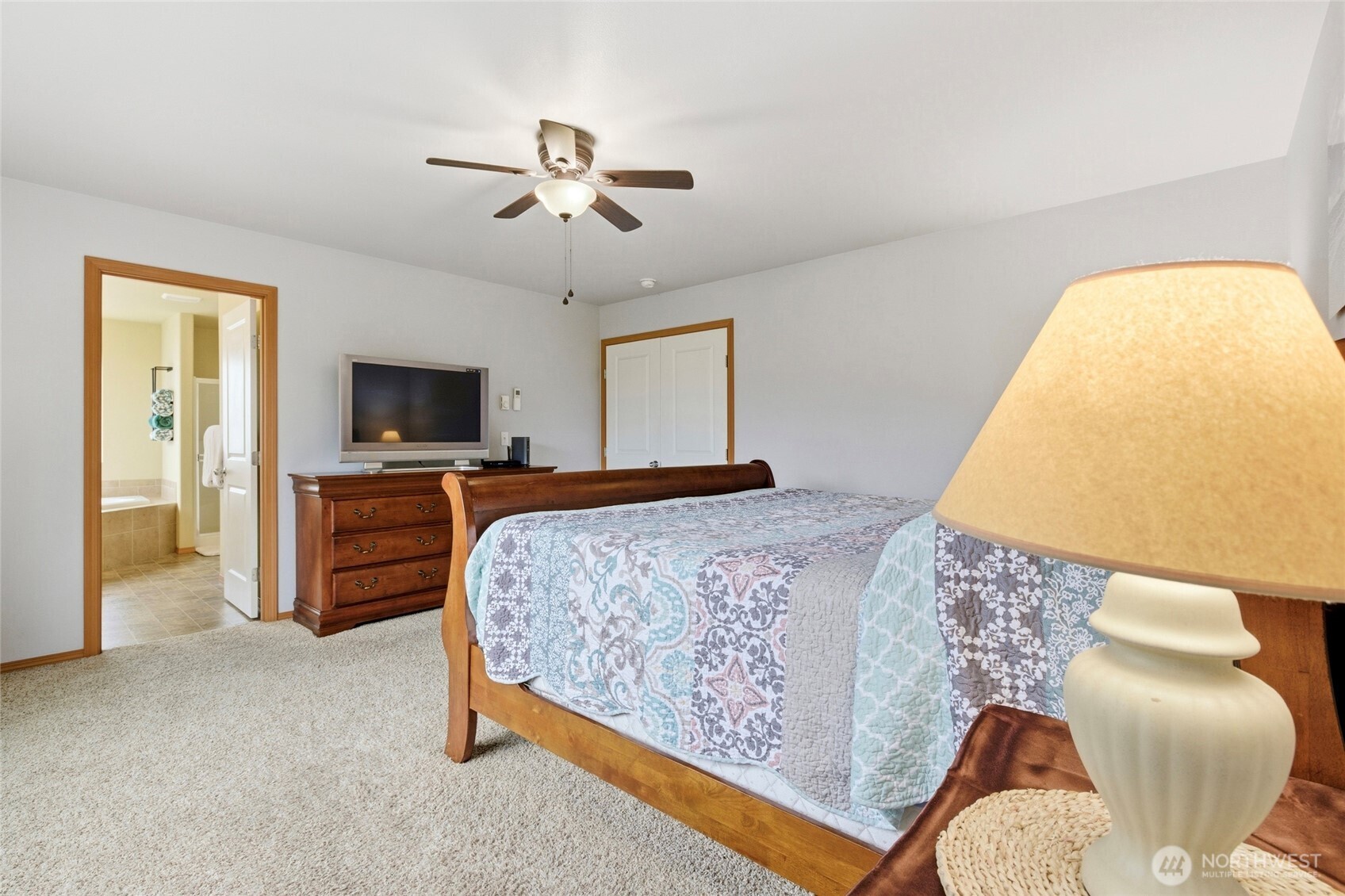 3251 S 375th Place , Auburn, WA 98001