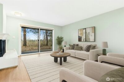 13611 8th #106, Bellevue, WA 98005 - Photo 4