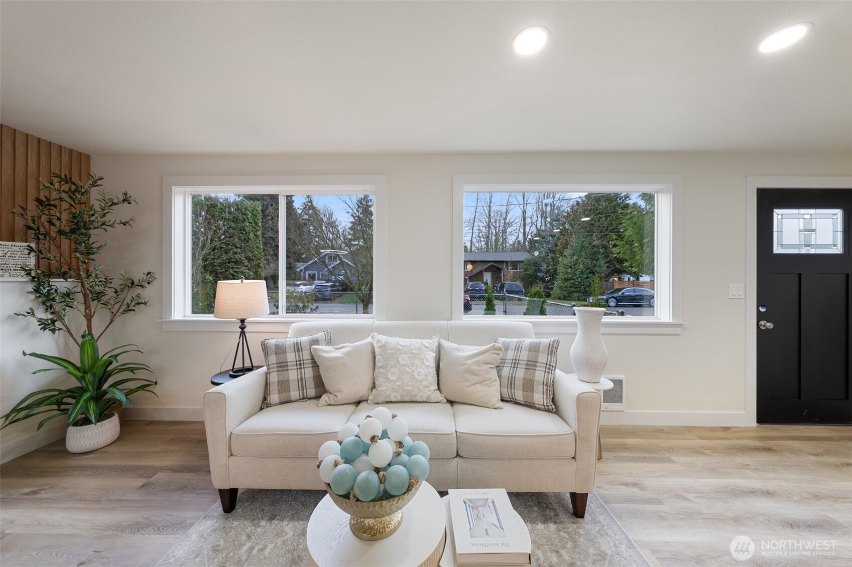 8821 S D Street , Tacoma, WA 98444