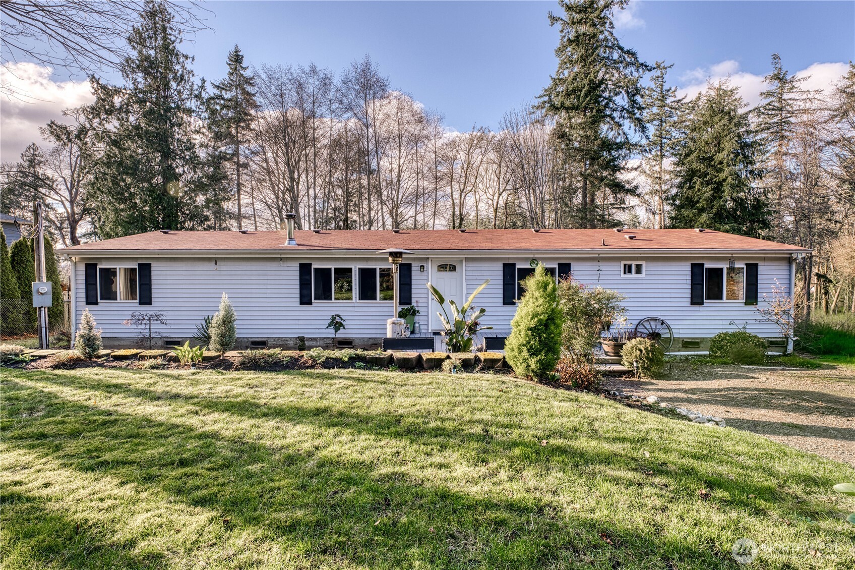 21503 Howard Avenue NE, Kingston, WA 98346