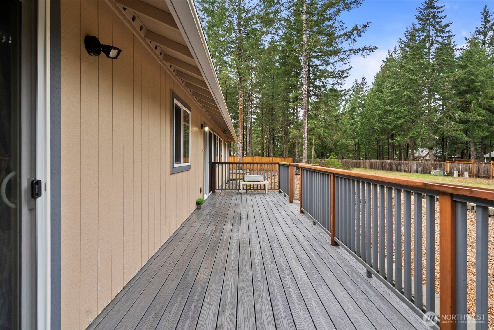 5016 E Brockdale Rd , Shelton, WA 98584