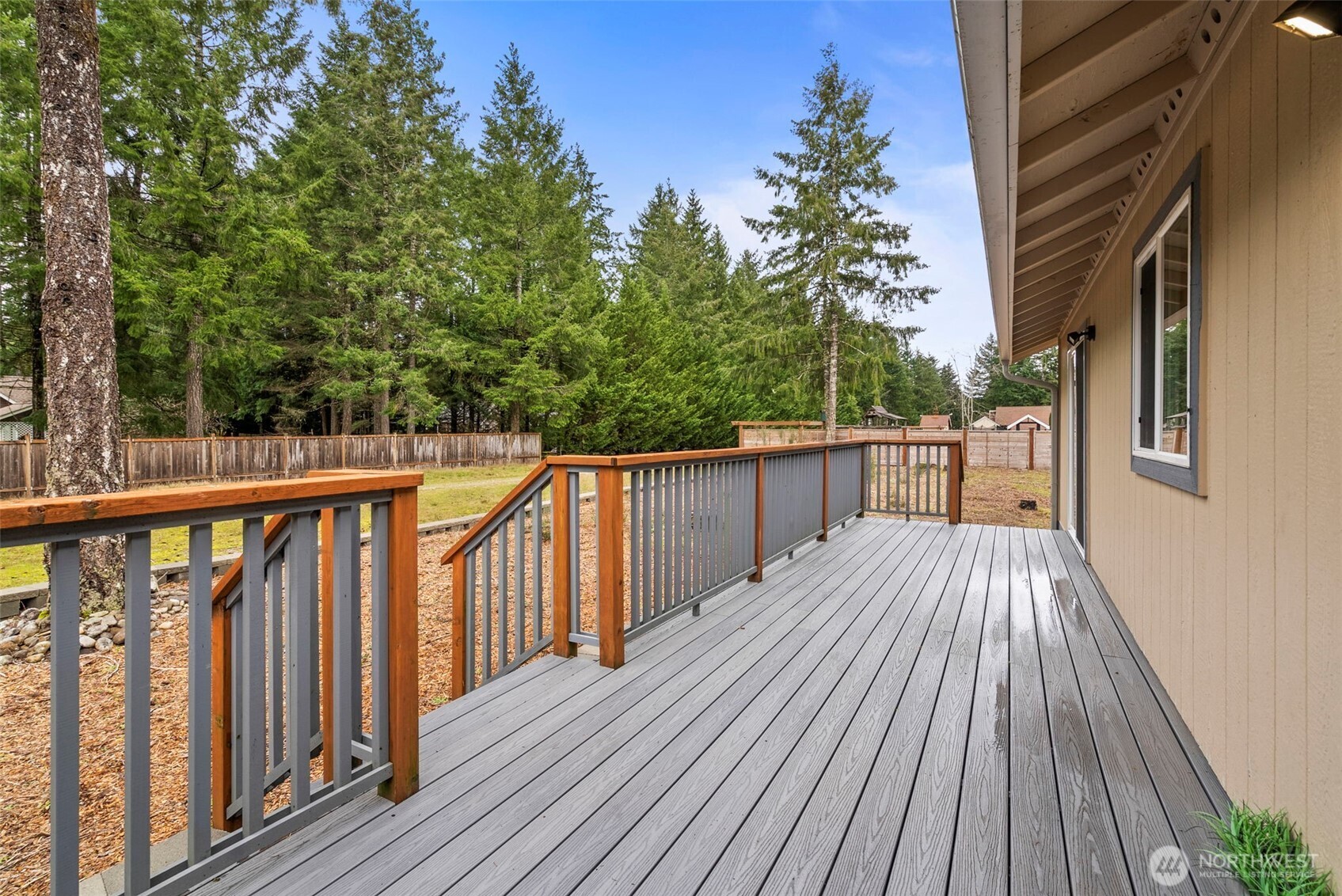 5016 E Brockdale Rd , Shelton, WA 98584