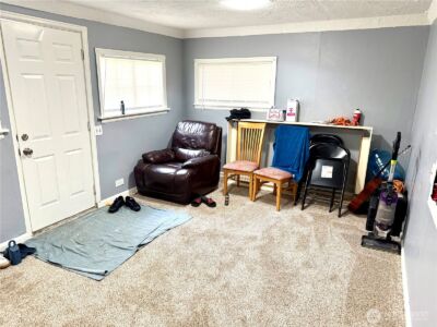 11040 11th Avenue SW, Seattle, WA 98146-3911 - Photo 4