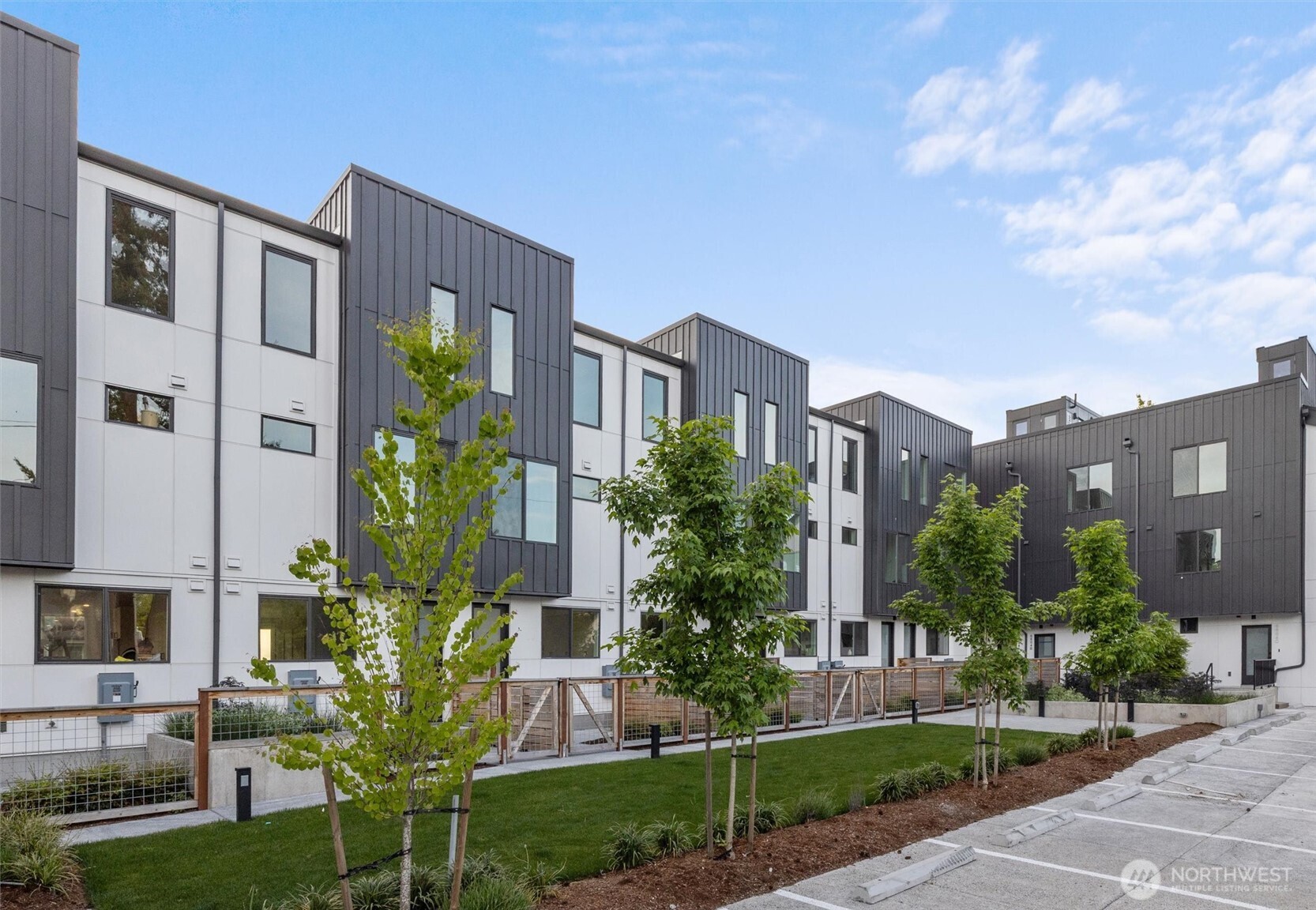 6614 Carleton Avenue S #B, Seattle, WA 98108