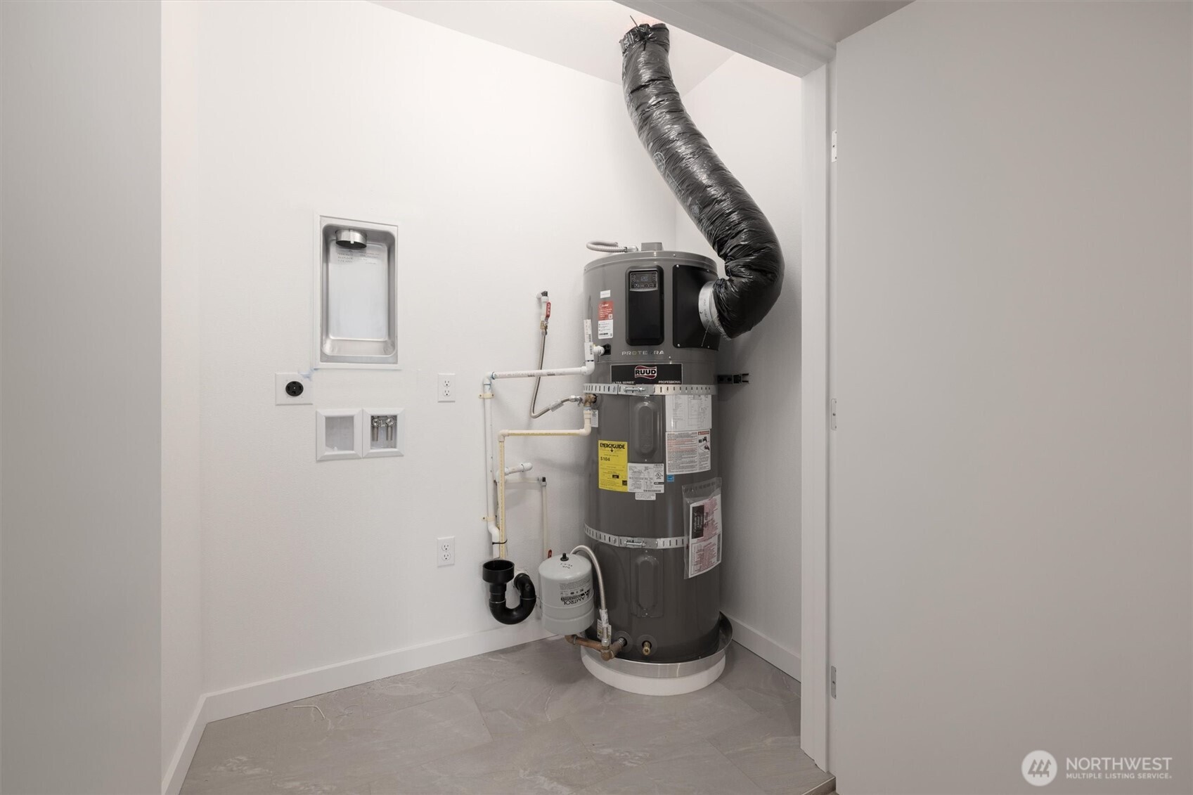 6614 Carleton Avenue S #B, Seattle, WA 98108