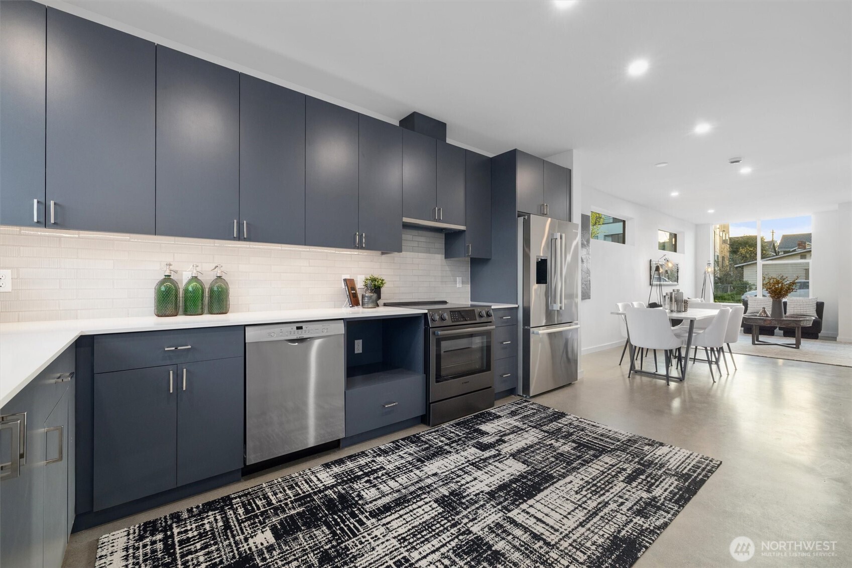 6614 Carleton Avenue S #B, Seattle, WA 98108