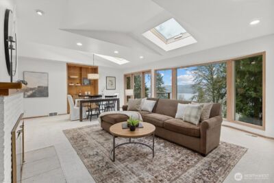 11904 Lakeside Avenue NE, Seattle, WA 98125 - Photo 6