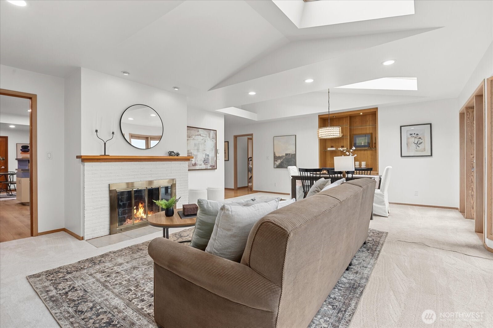 11904 Lakeside Avenue NE, Seattle, WA 98125