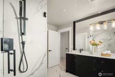 10931 NE 133rd Street , Kirkland, WA 98034 - Photo 31