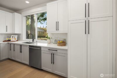 10931 NE 133rd Street , Kirkland, WA 98034 - Photo 10