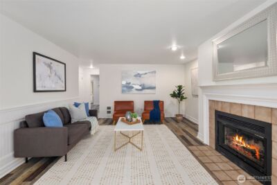 9920 NE 119th St #107, Kirkland, WA 98034