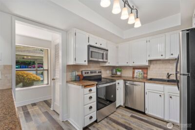 9920 NE 119th St #107, Kirkland, WA 98034 - Photo 5