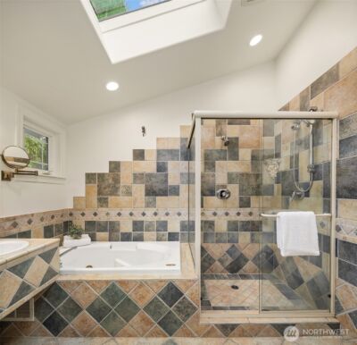 17226 SE 40th Place , Bellevue, WA 98008 - Photo 30