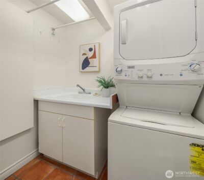 17226 SE 40th Place , Bellevue, WA 98008 - Photo 34