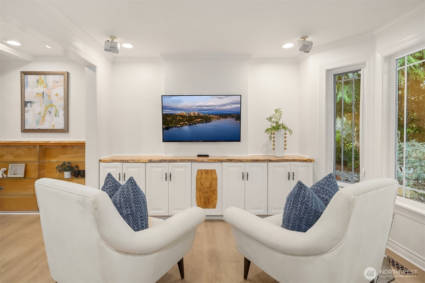 17226 SE 40th Place , Bellevue, WA 98008