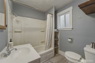 309 E Cherry Street , Walla Walla, WA 99362 - Photo 17