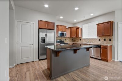 20615 7th Avenue Ct E, Spanaway, WA 98387 - Photo 7