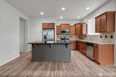 20615 7th Avenue Ct E, Spanaway, WA 98387 - Photo 9