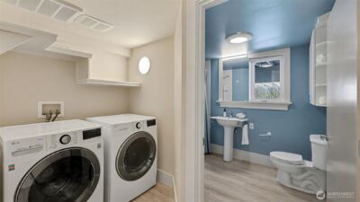 13730 Main Street , Bellevue, WA 98005 - Photo 34