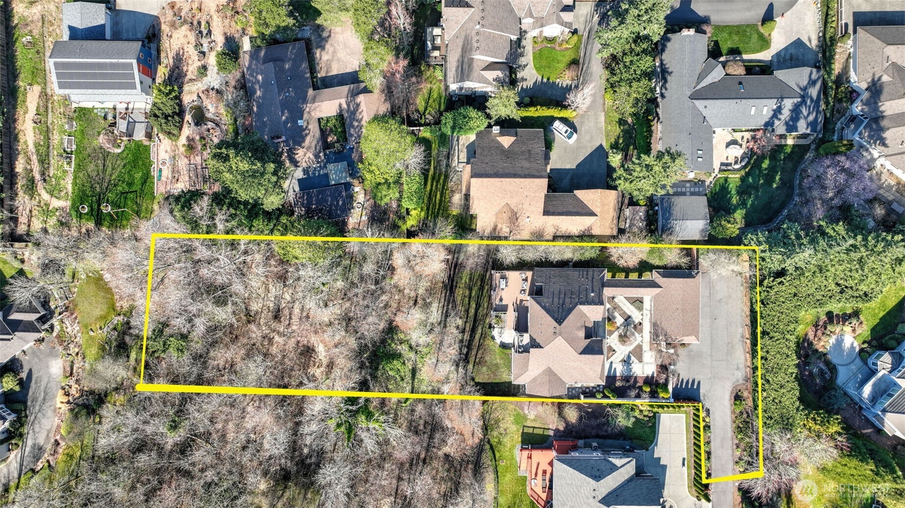 13730 Main Street , Bellevue, WA 98005