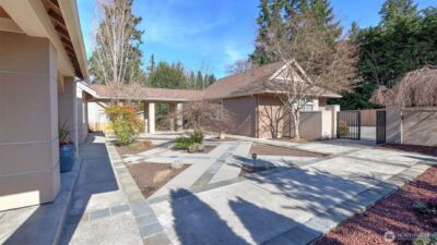 13730 Main Street , Bellevue, WA 98005 - Photo 39