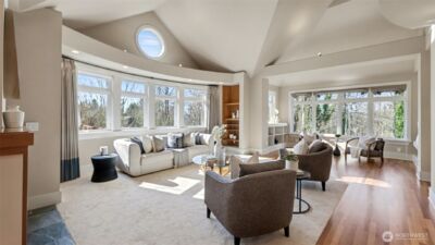 13730 Main Street , Bellevue, WA 98005 - Photo 6