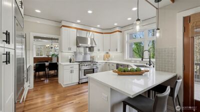 13730 Main Street , Bellevue, WA 98005 - Photo 9