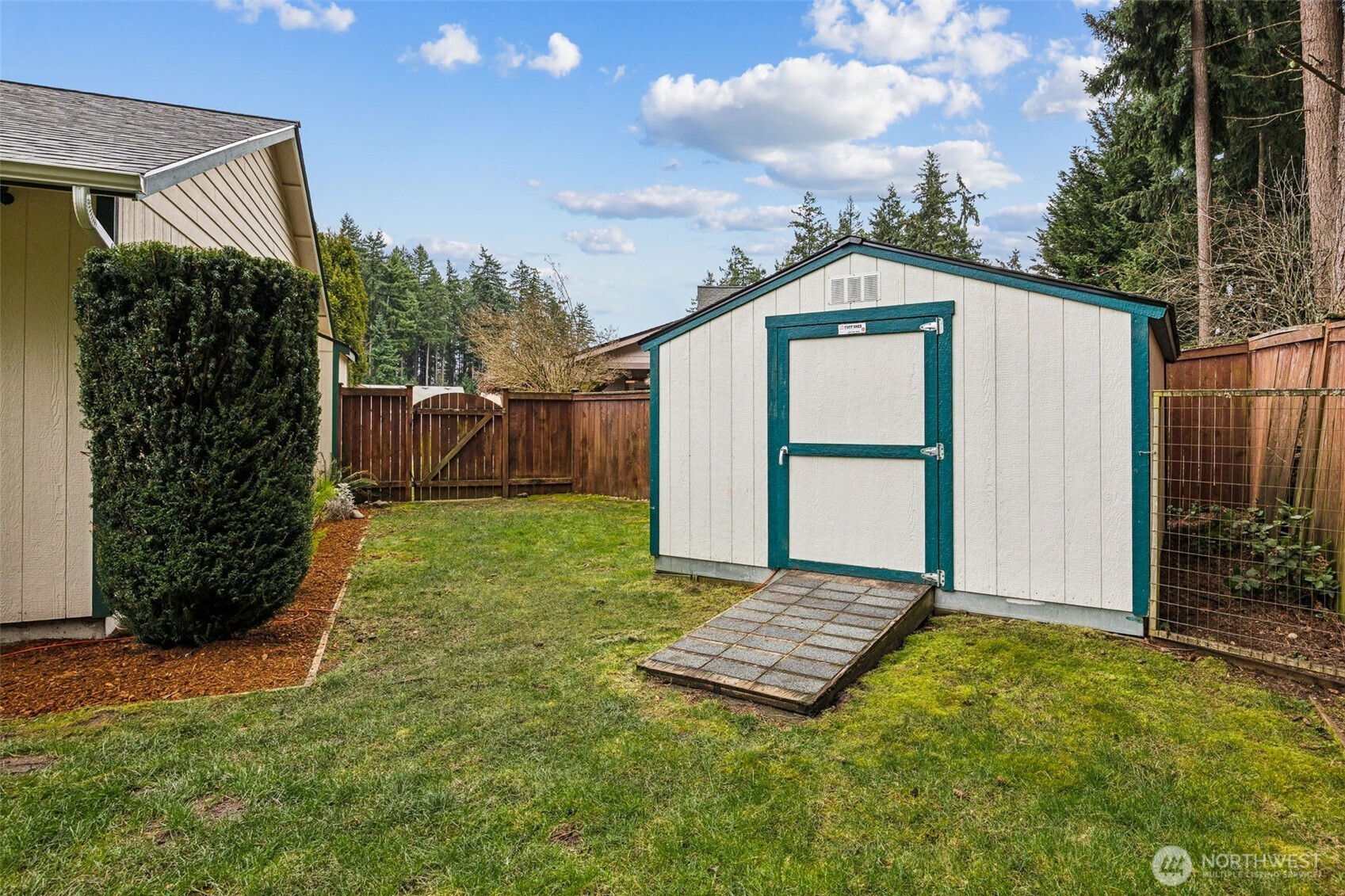 21801 110th Street Ct E, Buckley, WA 98321