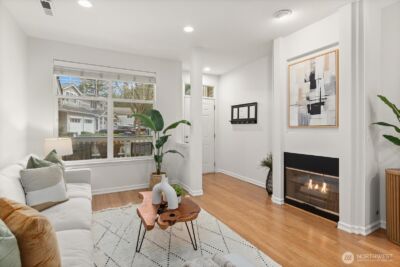 9634 179th Place NE #2, Redmond, WA 98052 - Photo 2