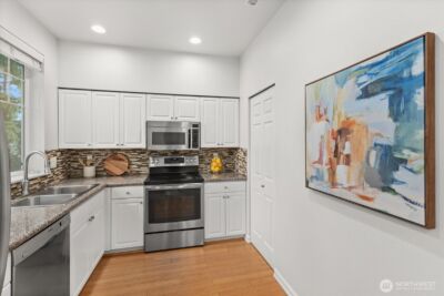 9634 179th Place NE #2, Redmond, WA 98052 - Photo 25