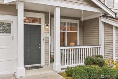 9634 179th Place NE #2, Redmond, WA 98052 - Photo 3