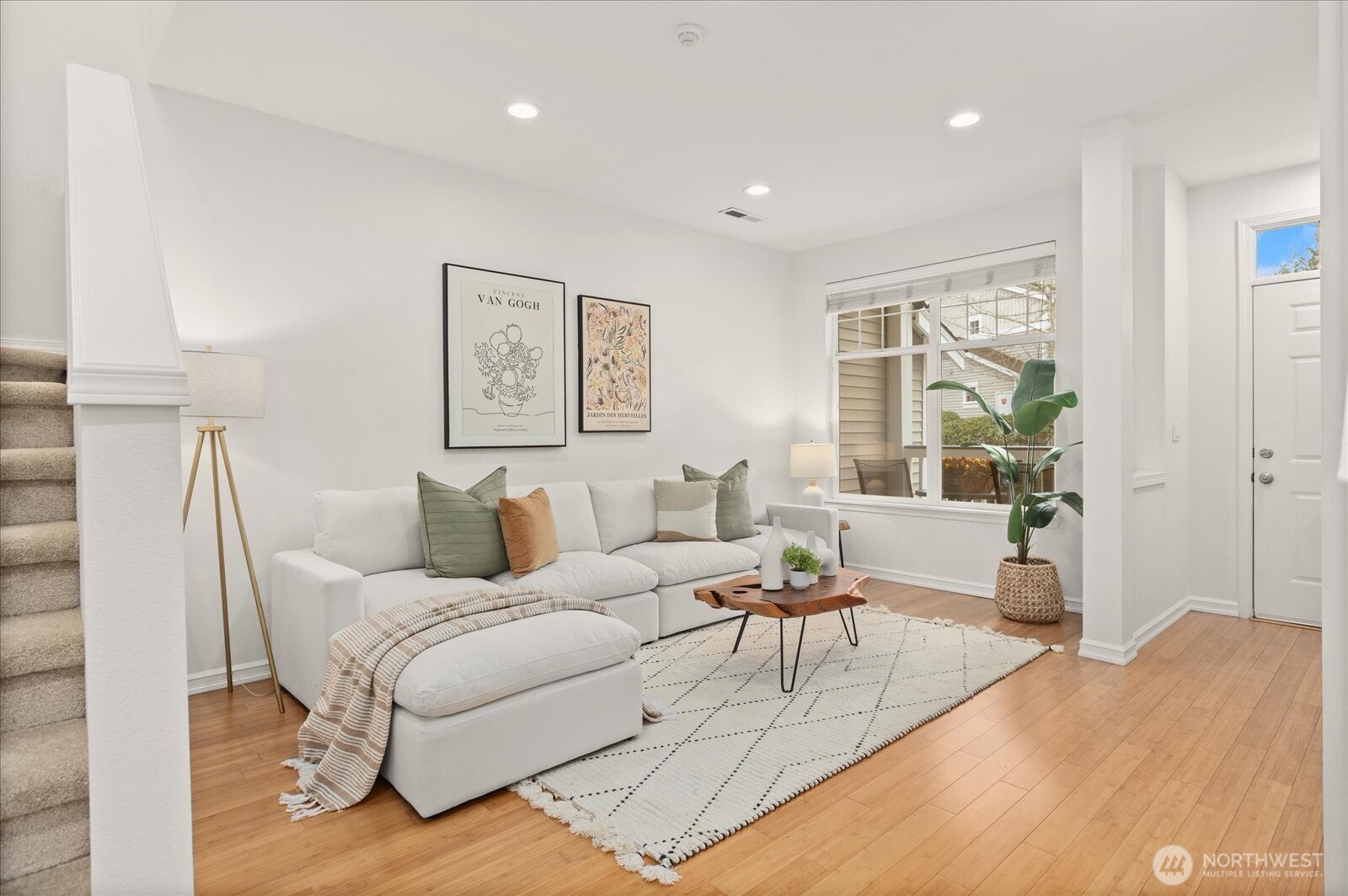 9634 179th Place NE #2, Redmond, WA 98052