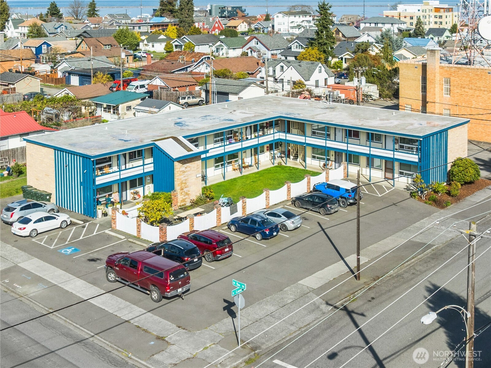 402 Laurel Street , Port Angeles, WA 98362