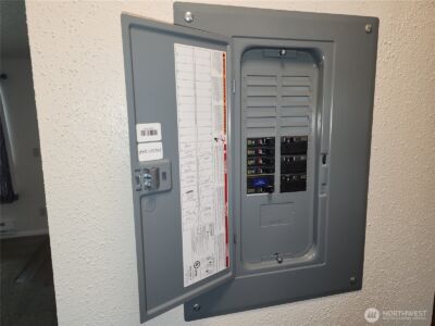 402 Laurel Street , Port Angeles, WA 98362 - Photo 11