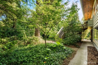 1058 NE 106th Street , Seattle, WA 98125 - Photo 24