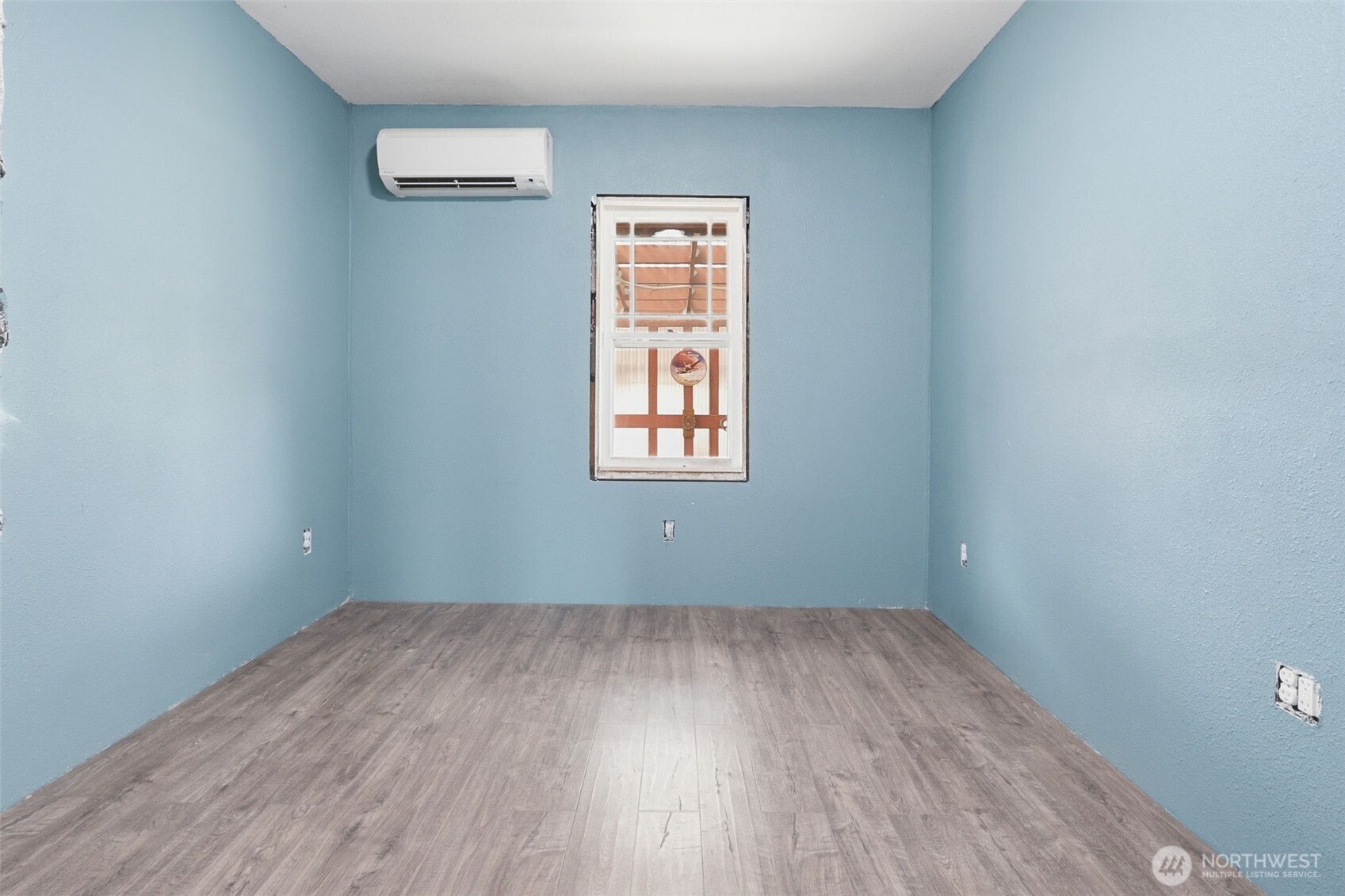 607 21st ave , Longview, WA 98632