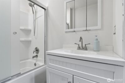 607 21st ave , Longview, WA 98632 - Photo 17