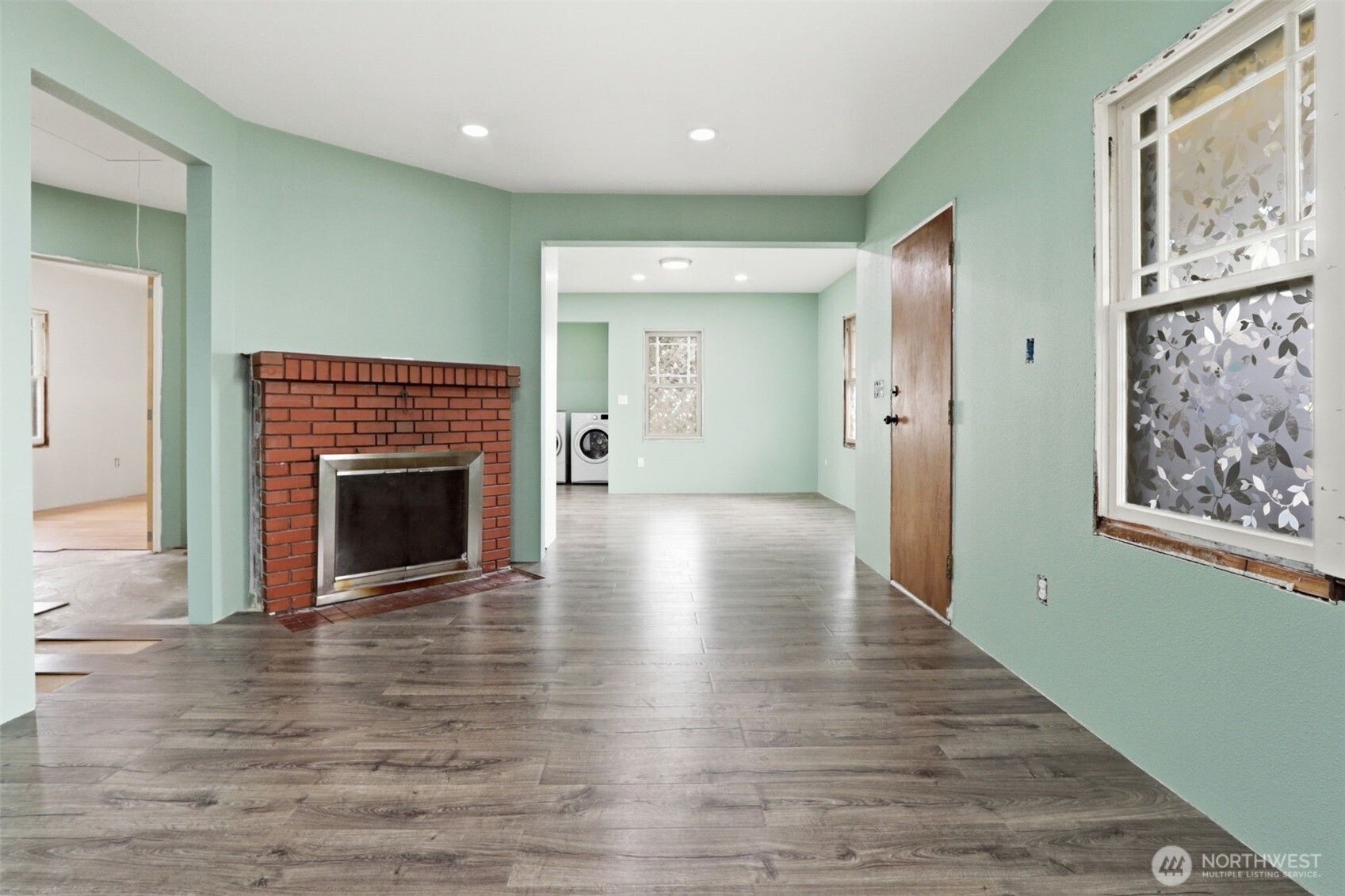 607 21st ave , Longview, WA 98632